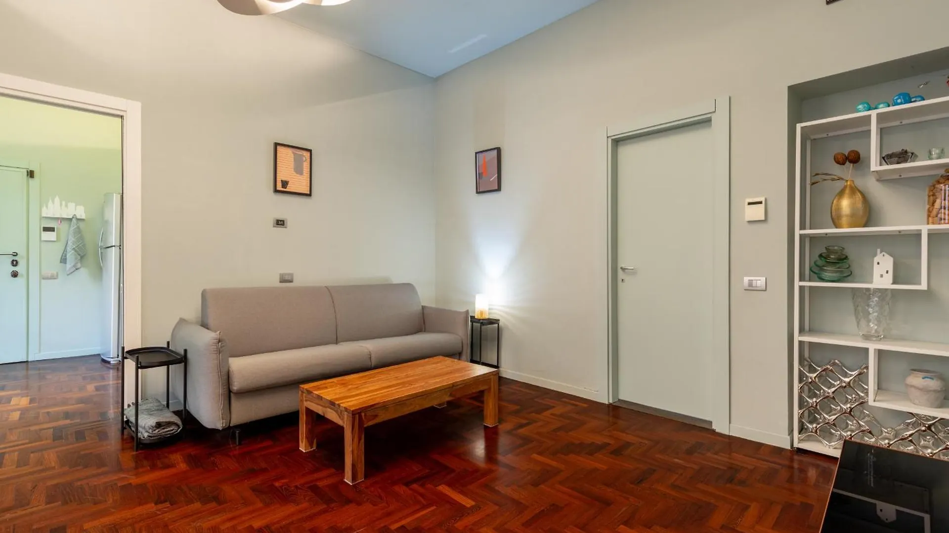 Cairoli Suite E Garage Milan Apartment